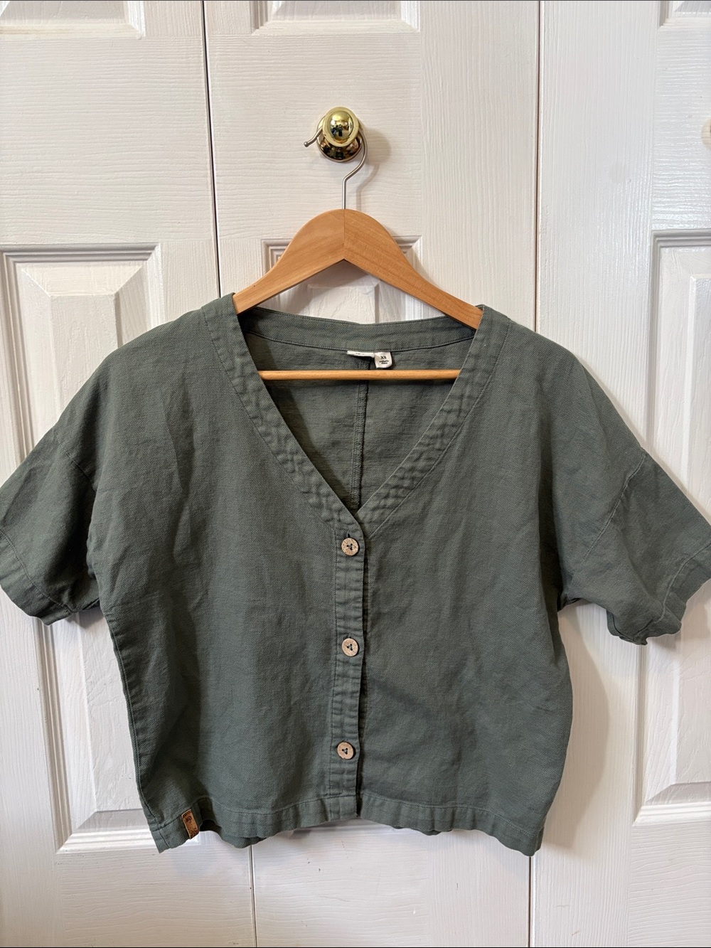 tentree Olive Green Short-Sleeve Button Front Top